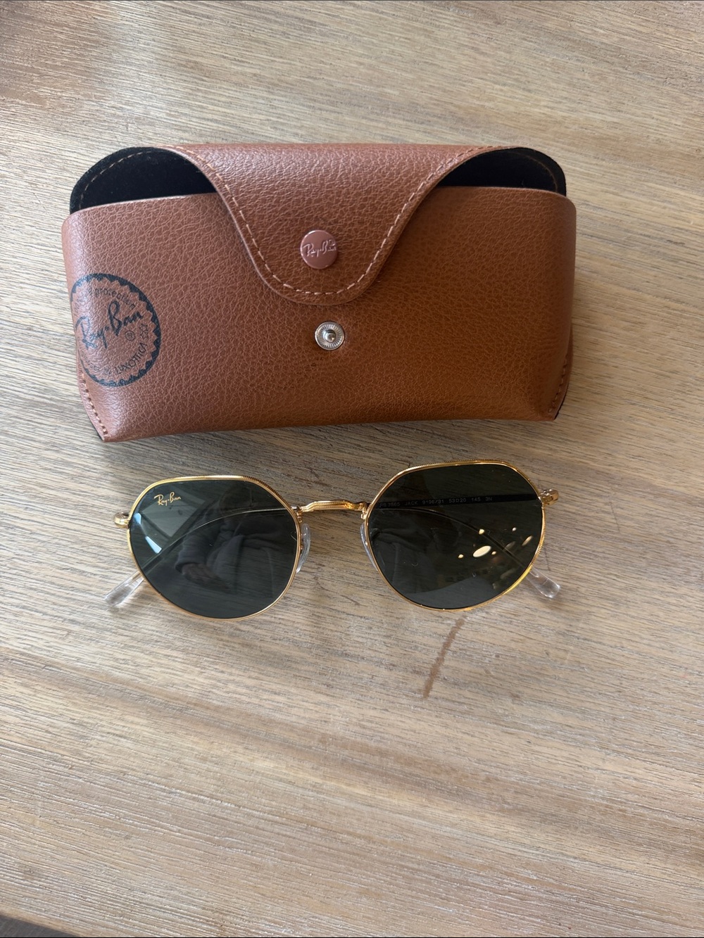 Ray-Ban Women's Gold Frame Sunglasses with Dark Green Lenses and Brown Case